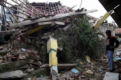 Indonesia Earthquake: भूकंप से दहला इंडोनेशिया, एक घंटे के भीतर 5 आफ्टरशॉक