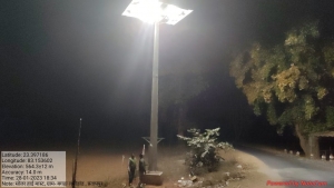 मुख्यमंत्री की पहल पर सूरजपुर जिले के हाथी प्रभावित क्षेत्रों में लगा 33 नग सोलर हाईमास्ट लाइट
