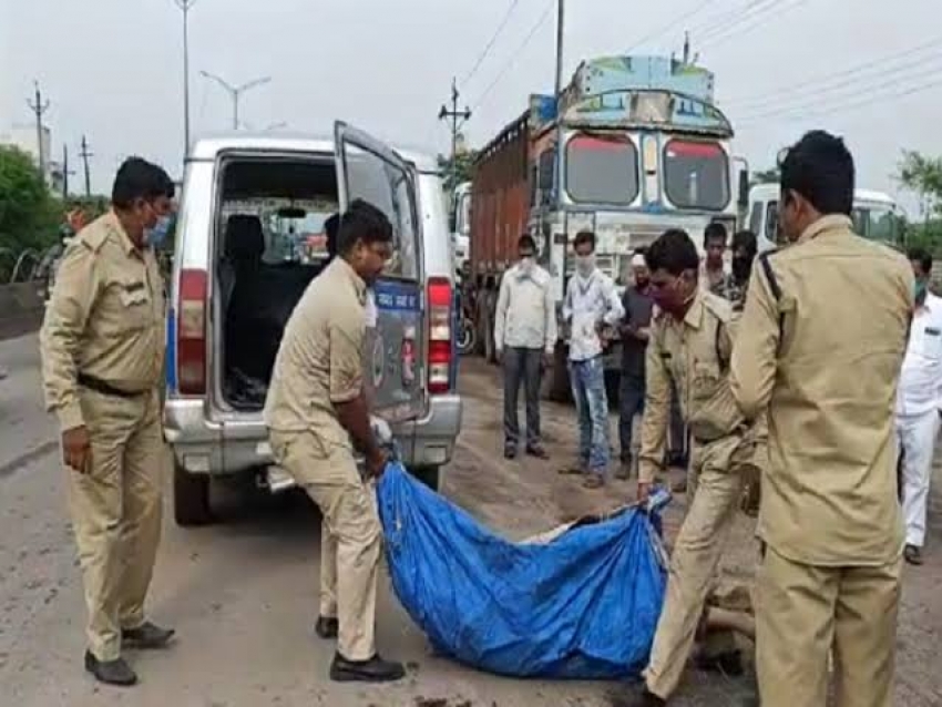Road Accident Korba: ट्रक ने 3 दोस्तों को लिया चपेट में, एक की मौत