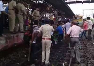 Bangla Bandh Today Live: ममता के कार्यकर्ताओं ने रोकी ट्रेन, बंद के दौरान कूचबिहार में बस में तोड़फोड़