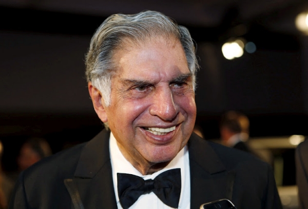 Ratan Tata Death Live Updates: रतन टाटा को आखिरी विदाई देने उमड़ा जनसैलाब