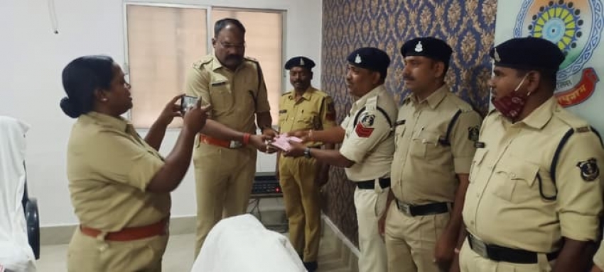 पुलिस कर्मियों को जन्मदिन पर छुट्टी और मिठाई, परिवार के साथ मना सकेंगे खास दिन
