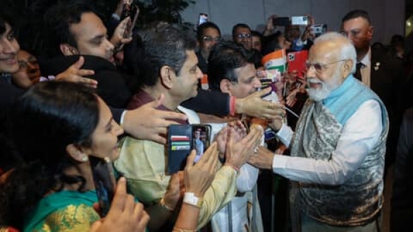 PM Modi in Sydney : सिडनी में ‘हर हर मोदी’ की गूंज, थोड़ी ही देर में भारतीय समुदाय को PM करेंगे संबोधित