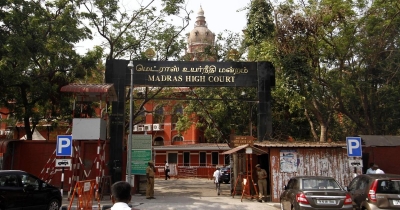 Madras High Court : एक गांव के ओवरहेड स्टोरेज टैंक में मानव मल मिलाने वाले मामले पर मद्रास उच्च न्यायालय ने याचिका पर स्थिति रिपोर्ट मांगी...और अधिक पढ़ें
