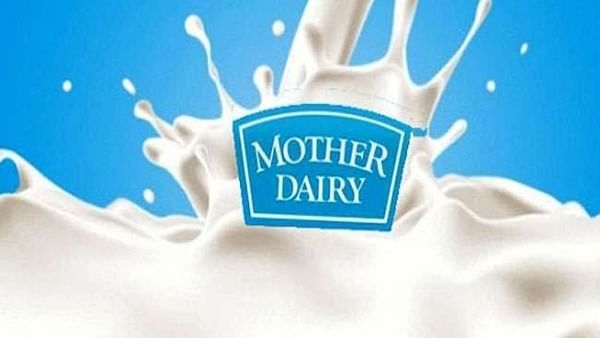 Mother Dairy Milk Price: मदर डेयरी का दूध 2 रुपये लीटर महंगा हुआ, कल से लागू होगा नया रेट... विवरण जांचें