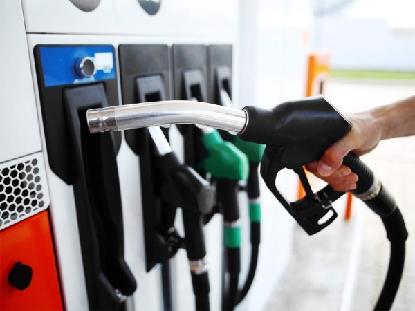 Petrol-Diesel Price: आज फिर बढ़े दाम, पिछले 37 दिनों में 5.15 रुपए महंगा हुआ पेट्रोल