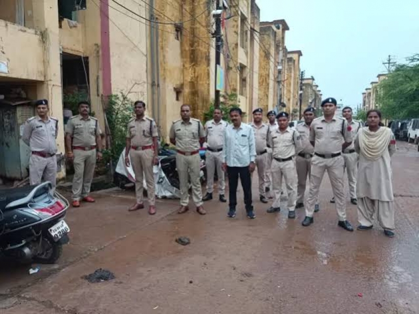 रायपुर पुलिस ने गुंडागर्दी पर नकेल कसने के लिए 'सरप्राइज चेकिंग' अभियान शुरू किया