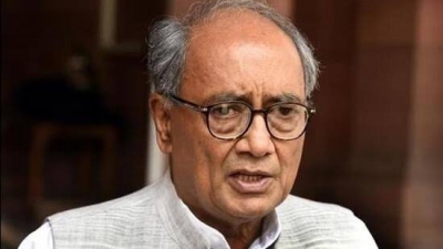 Digvijaya Singh News: मध्य प्रदेश के पूर्व सीएम दिग्विजय सिंह ने ग्वालियर में कांग्रेस कार्यकर्ताओं को आस्तीन के सांपों से सचेत रहने की सलाह दी